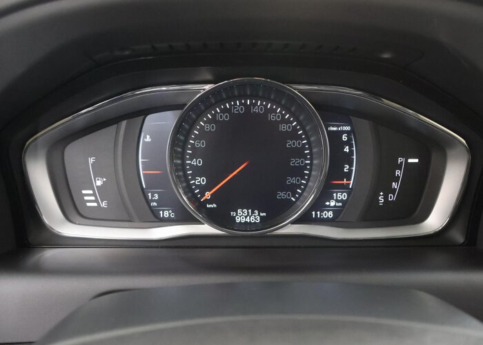 Volvo XC60 2.0 T6 R-Design