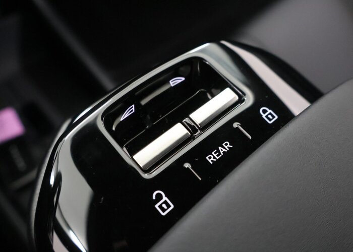 Volvo EX30 Twin Motor Performance Plus 69 kWh