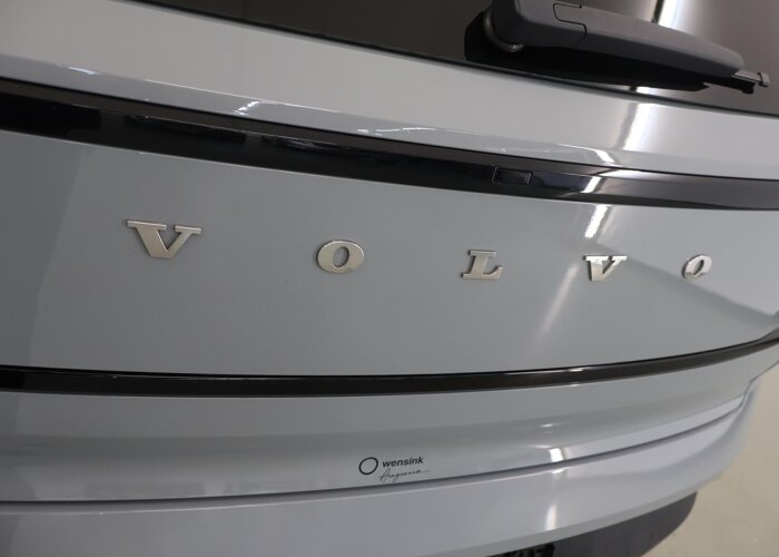 Volvo EX30 Twin Motor Performance Plus 69 kWh