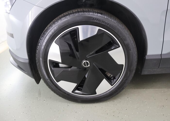 Volvo EX30 Twin Motor Performance Plus 69 kWh