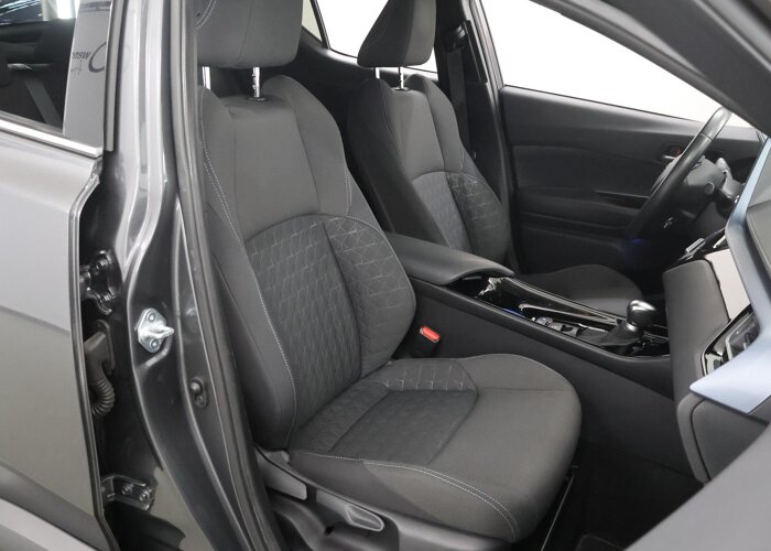 Toyota C-HR 1.8 Hybrid Business Plus