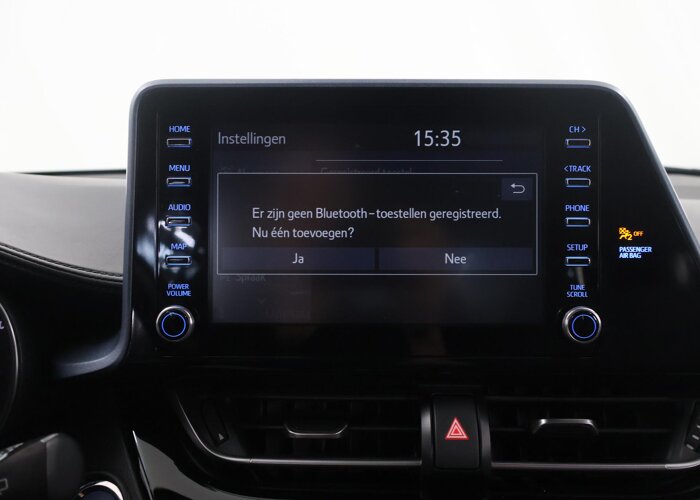 Toyota C-HR 1.8 Hybrid Business Plus