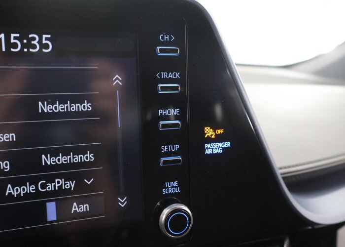 Toyota C-HR 1.8 Hybrid Business Plus