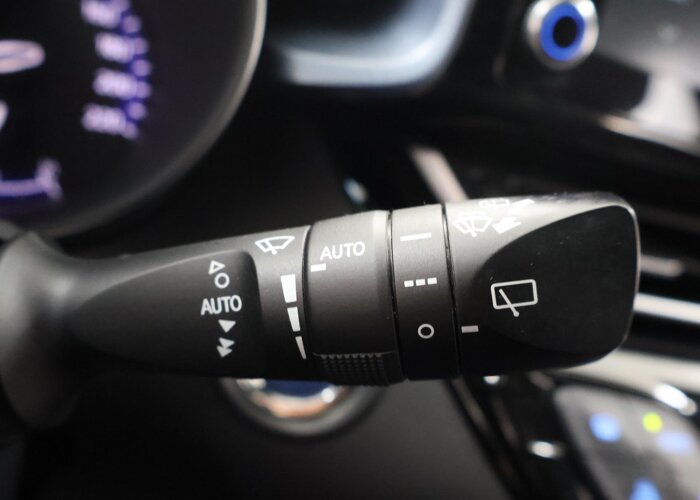Toyota C-HR 1.8 Hybrid Business Plus