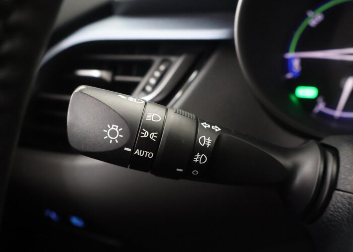 Toyota C-HR 1.8 Hybrid Business Plus