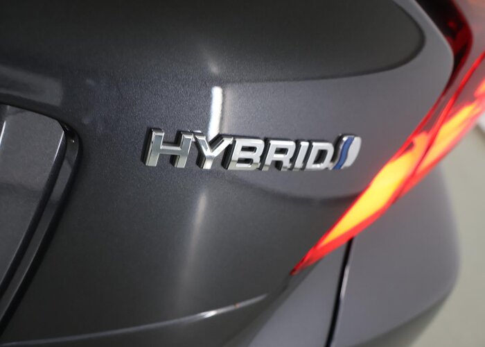 Toyota C-HR 1.8 Hybrid Business Plus