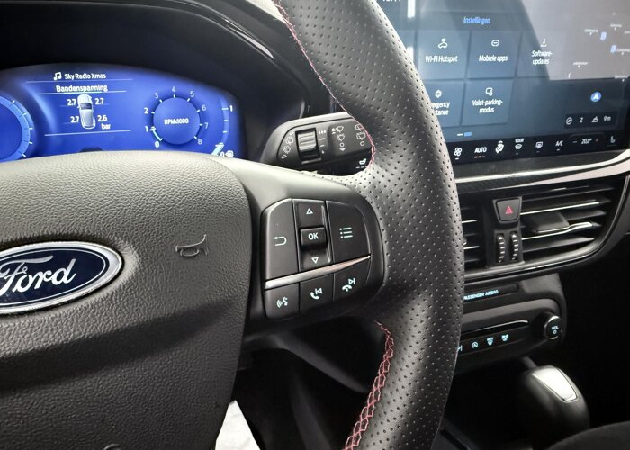 Ford FOCUS Wagon 1.0 EcoBoost Hybrid ST Line X