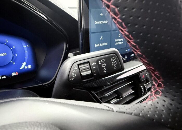 Ford FOCUS Wagon 1.0 EcoBoost Hybrid ST Line X