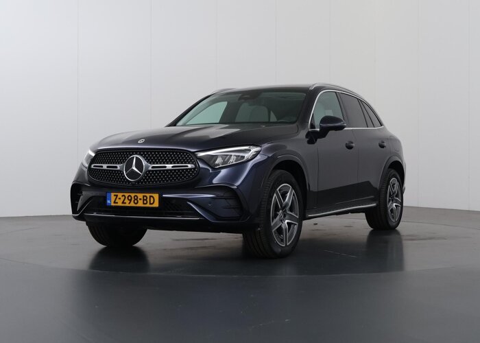 Mercedes-Benz GLC 300e 4MATIC AMG Line