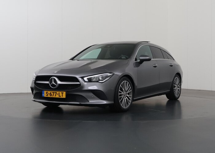 Mercedes-Benz CLA-Klasse Shooting Brake 180 Luxury Line