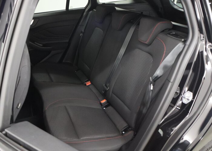 Ford FOCUS Wagon 1.0 EcoBoost Hybrid ST Line