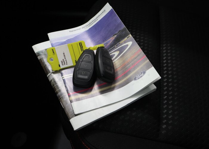 Ford FOCUS Wagon 1.0 EcoBoost Hybrid ST Line