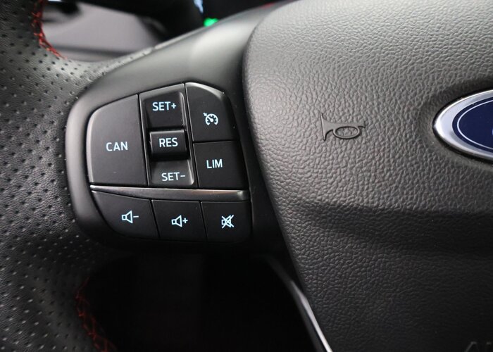Ford FOCUS Wagon 1.0 EcoBoost Hybrid ST Line