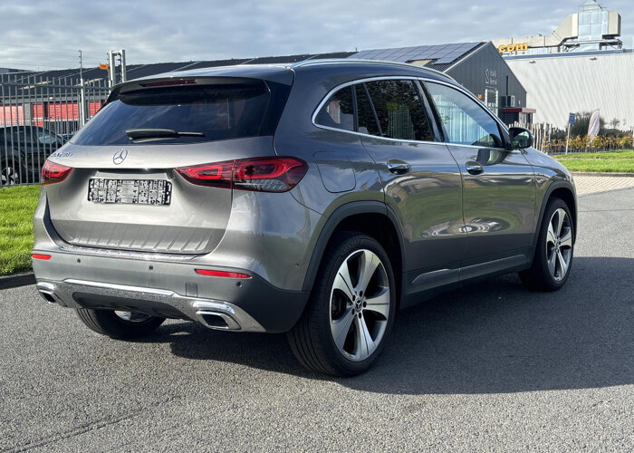 Mercedes-Benz GLA 250 e Progressive