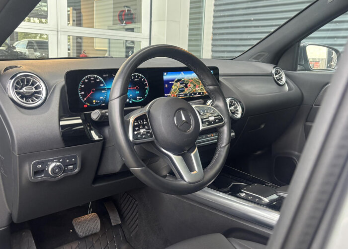 Mercedes-Benz GLA 250 e Progressive