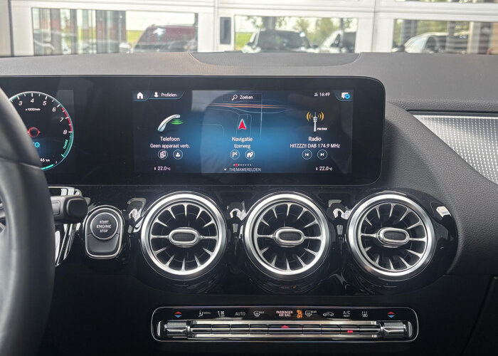 Mercedes-Benz GLA 250 e Progressive