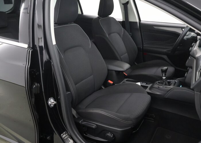 Ford FOCUS Wagon 1.0 EcoBoost Titanium Business