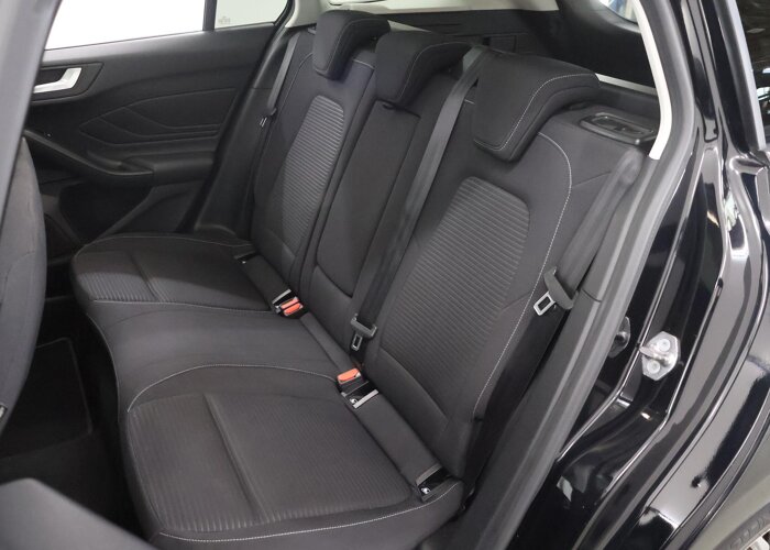 Ford FOCUS Wagon 1.0 EcoBoost Titanium Business