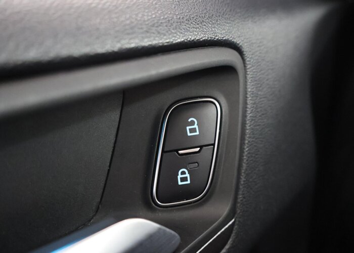 Ford FOCUS Wagon 1.0 EcoBoost Titanium Business
