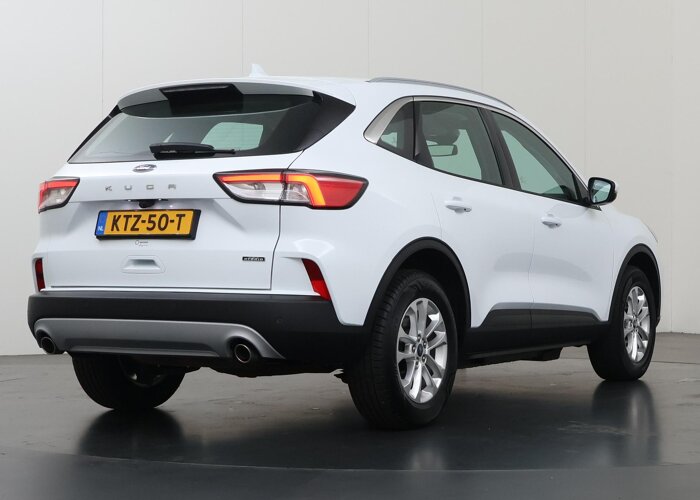Ford Kuga 2.5 PHEV Titanium