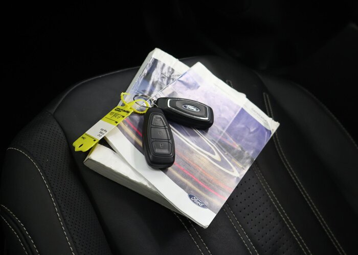 Ford Kuga 2.5 PHEV Vignale