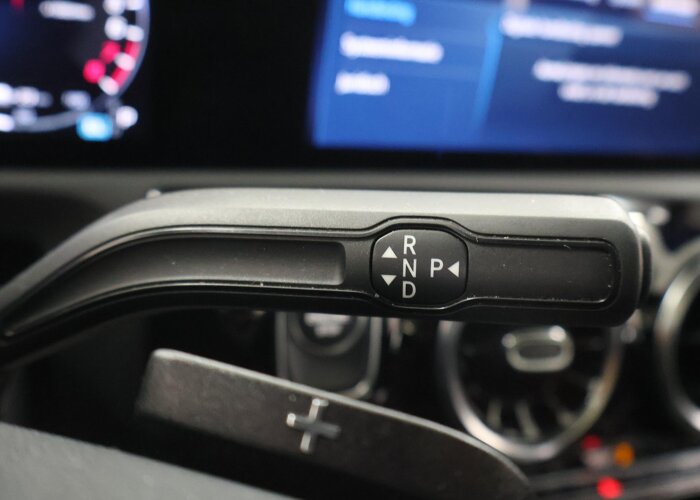 Mercedes-Benz A-Klasse 250 e Business Line