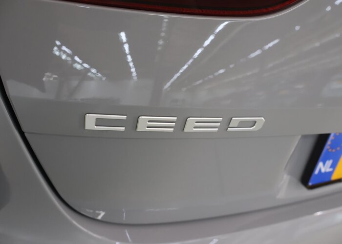 Kia Ceed Sportswagon 1.0 T-GDi Design Edition