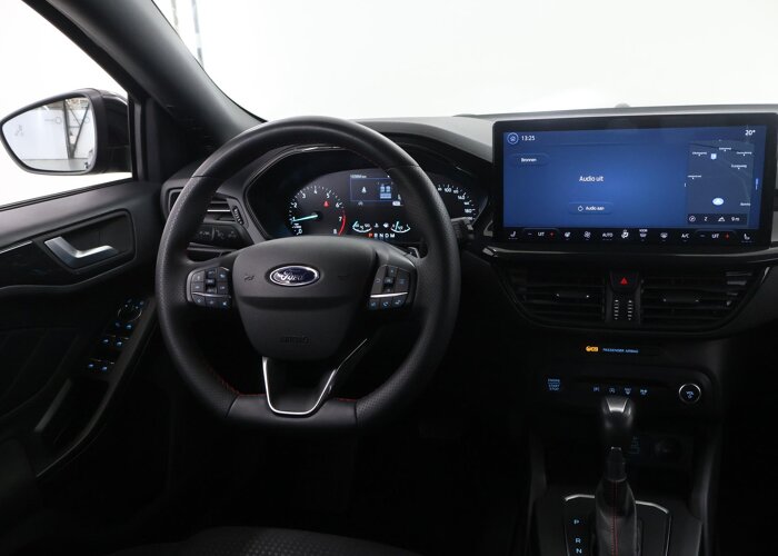 Ford FOCUS Wagon 1.0 EcoBoost Hybrid ST Line
