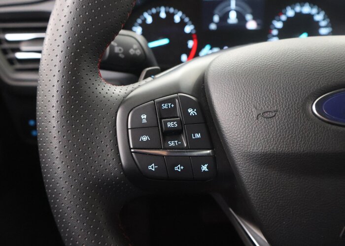 Ford FOCUS Wagon 1.0 EcoBoost Hybrid ST Line