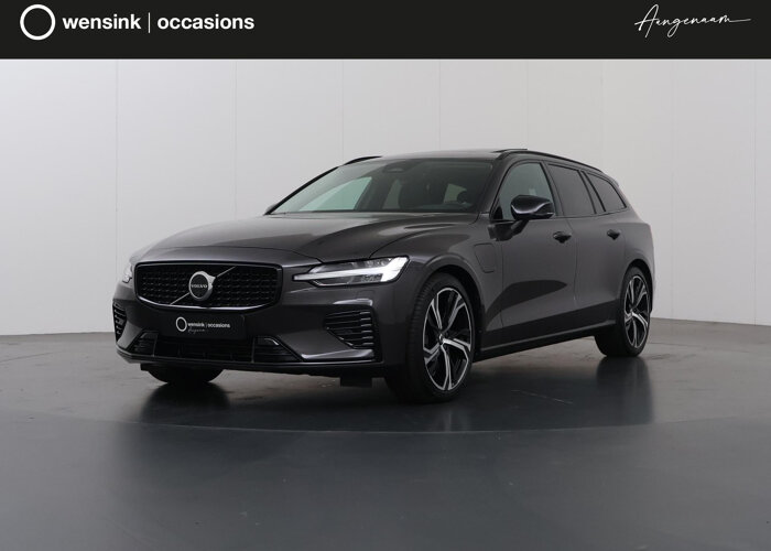 Volvo V60 2.0 T8 Plug-in hybrid AWD Ultra Dark