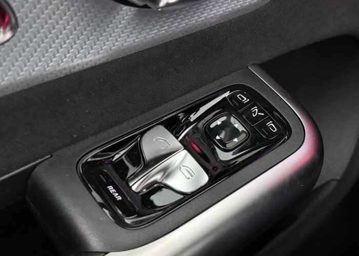 Mercedes-Benz CLA-Klasse 180 Business Solution AMG
