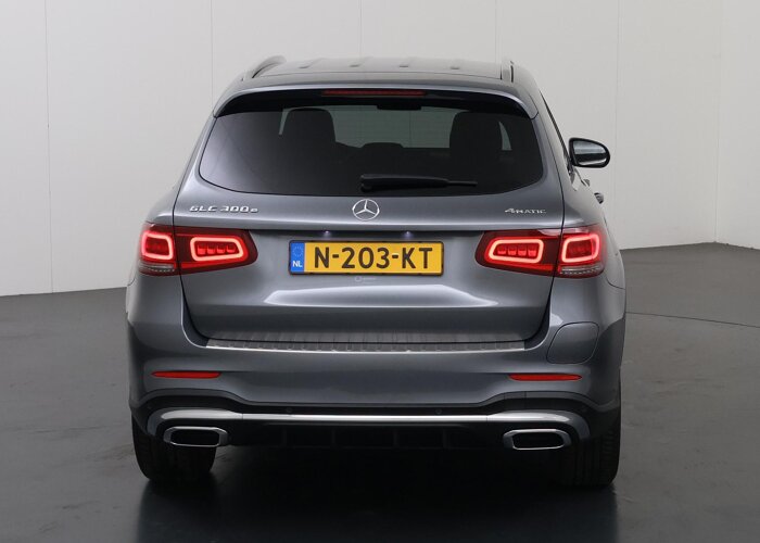 Mercedes-Benz GLC 300e 4MATIC Business Solution AMG