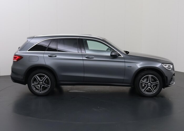 Mercedes-Benz GLC 300e 4MATIC Business Solution AMG