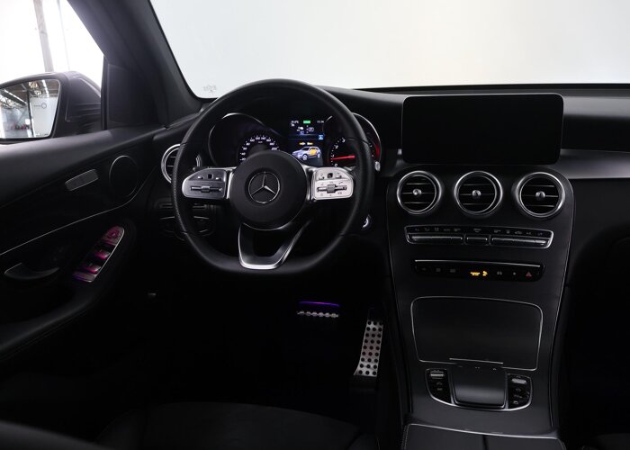 Mercedes-Benz GLC 300e 4MATIC Business Solution AMG