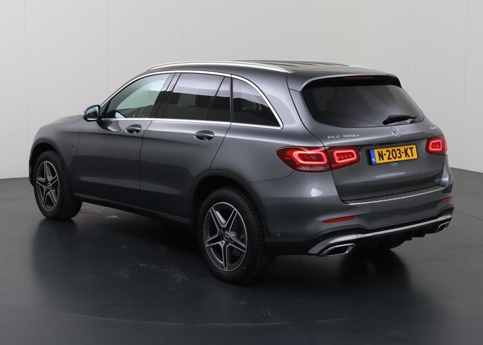 Mercedes-Benz GLC 300e 4MATIC Business Solution AMG