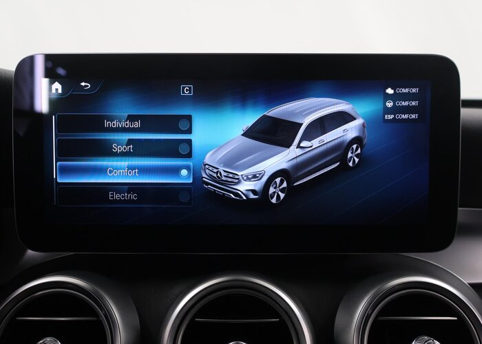 Mercedes-Benz GLC 300e 4MATIC Business Solution AMG