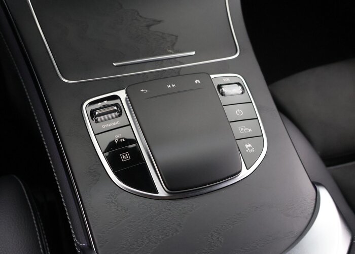 Mercedes-Benz GLC 300e 4MATIC Business Solution AMG