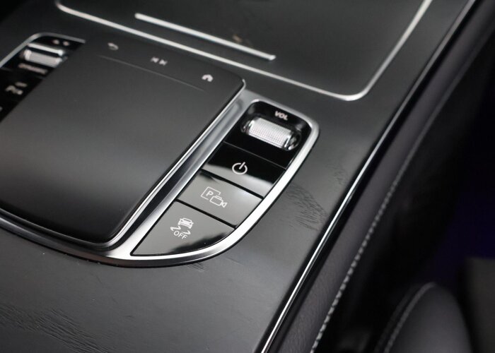 Mercedes-Benz GLC 300e 4MATIC Business Solution AMG
