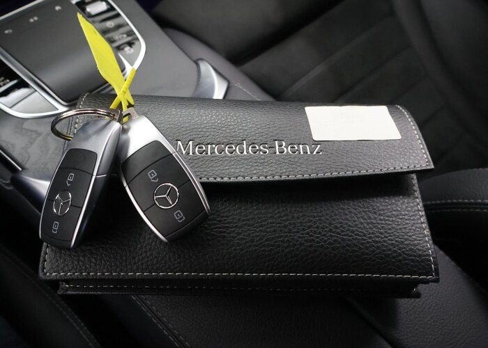 Mercedes-Benz GLC 300e 4MATIC Business Solution AMG