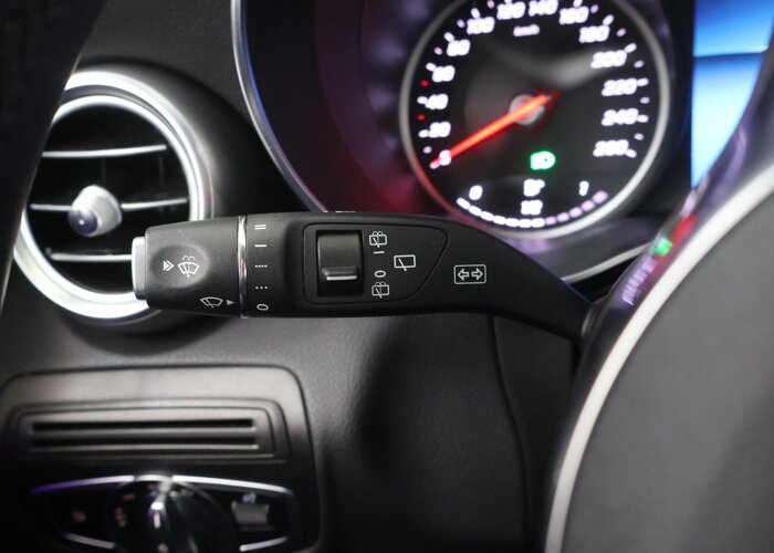 Mercedes-Benz GLC 300e 4MATIC Business Solution AMG