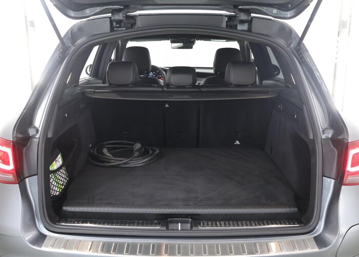 Mercedes-Benz GLC 300e 4MATIC Business Solution AMG