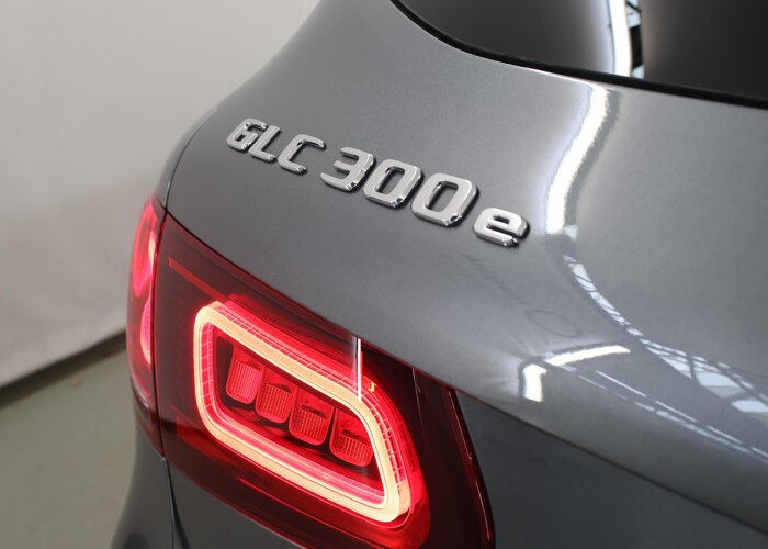Mercedes-Benz GLC 300e 4MATIC Business Solution AMG