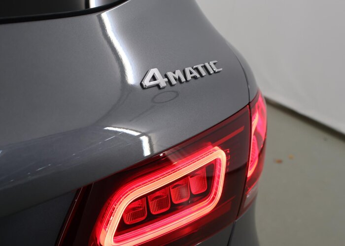 Mercedes-Benz GLC 300e 4MATIC Business Solution AMG