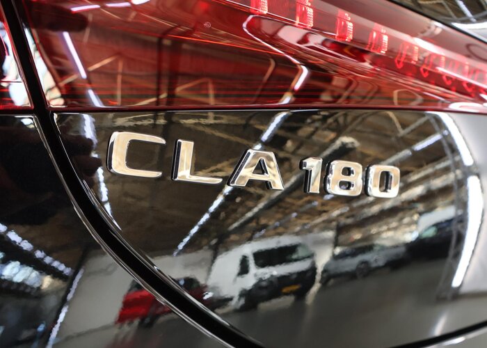 Mercedes-Benz CLA-Klasse 180 Business Solution AMG