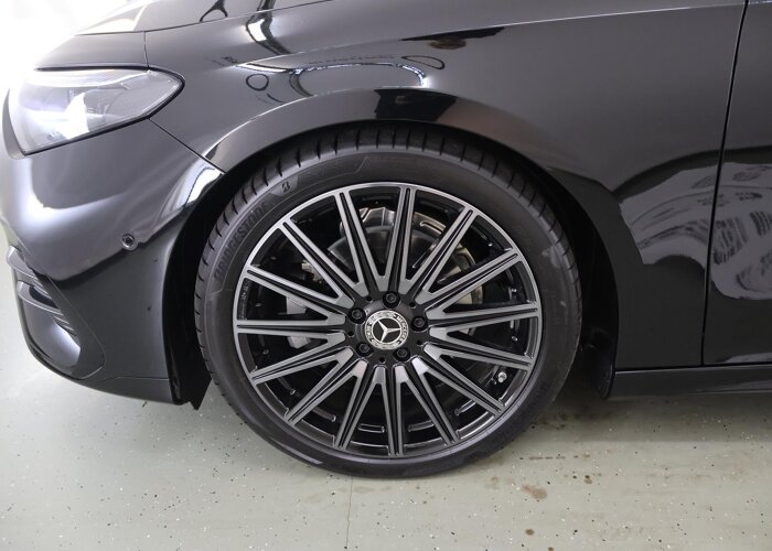 Mercedes-Benz CLA-Klasse 180 Business Solution AMG