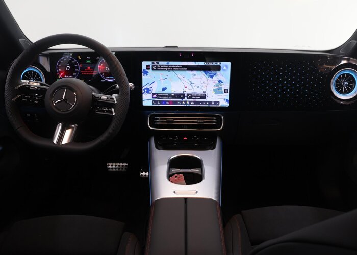 Mercedes-Benz CLA-Klasse 180 Business Solution AMG