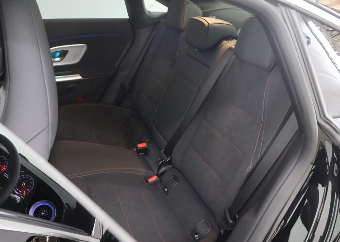 Mercedes-Benz CLA-Klasse 180 Business Solution AMG