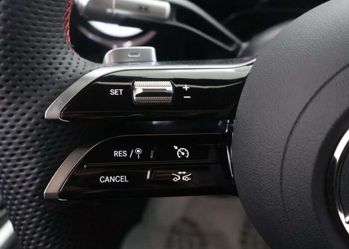 Mercedes-Benz CLA-Klasse 180 Business Solution AMG