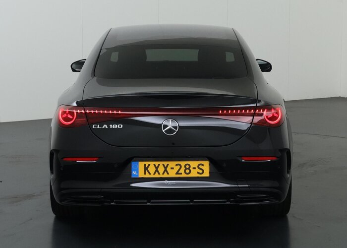 Mercedes-Benz CLA-Klasse 180 Business Solution AMG