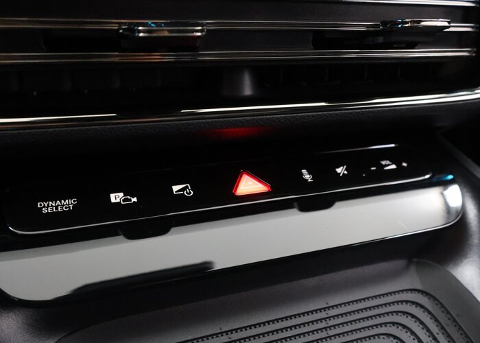 Mercedes-Benz CLA-Klasse 180 Business Solution AMG